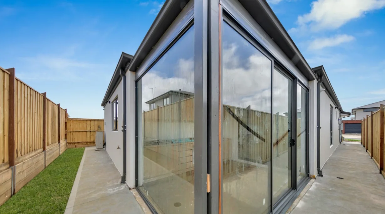 R&R Quality Constructions Project 3 new build photo 14